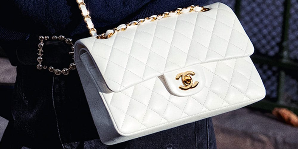 Small flap bag Lambskin white  Fashion  CHANEL